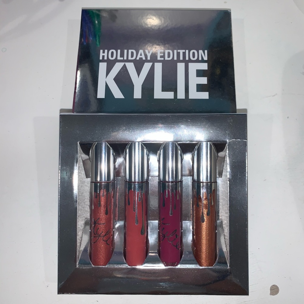 Kylie Jenner Lip Kit- Holiday Edition